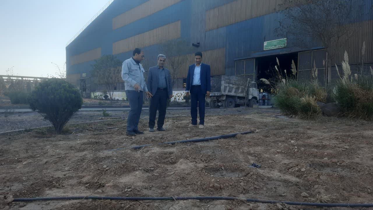 تحويل تعداد 4000 اصله نهال کاپاريس  به فولاد خراسان