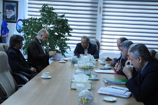 تاکيد مديرعامل شرکت آب و فاضلاب آذربايجان شرقي بر تسريع در رسيدگي به درخواست‌هاي ارباب‌رجوع