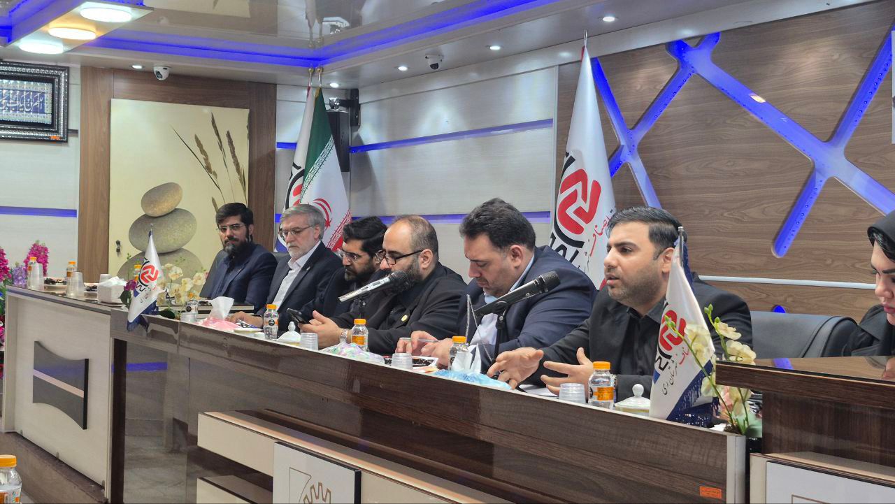 برگزاري کارگاه گزارش‌نويسي و مستندسازي ساده براي روابط‌عمومي اتحاديه‌هاي صنفي شهرستان ري