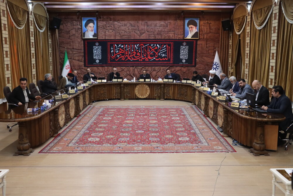 تصويب مبناي قيمت‌گذاري واحدهاي مسکوني پروژه بازآفريني اسدگلي تبريز