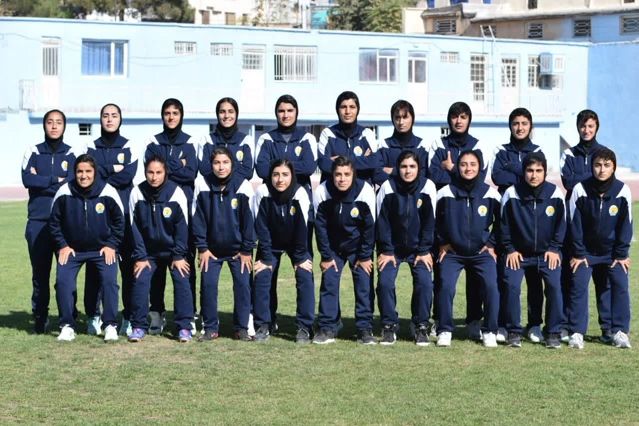 تساوي بازي تيم فوتبال بانوان پالايش گاز برابر ايستا البرز