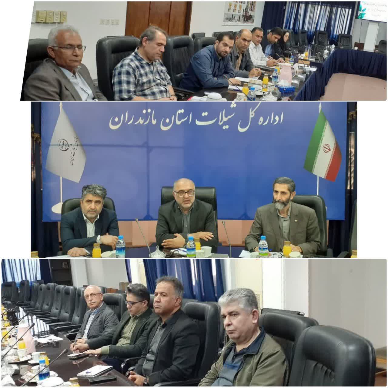 تأکيد بر تقويت نظارت و هماهنگي در توليد خوراک آبزيان در نشست شيلات مازندران