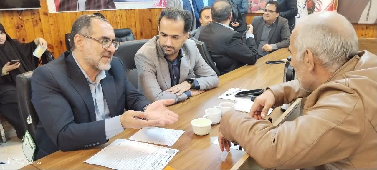 ديدار چهره به چهره مديرکل بنياد مازندران با جامعه ايثارگري غرب استان