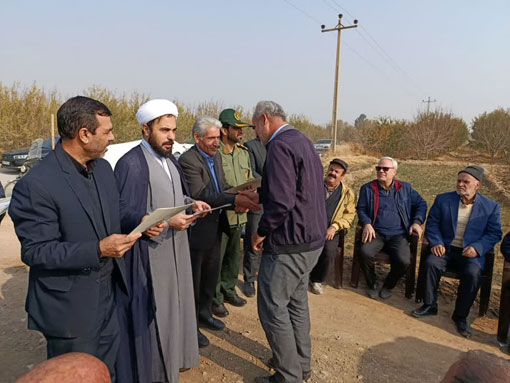 تأکيد بر حمايت از زعفران‌کاران تبريز در مراسم برداشت محصول در خسروشاه