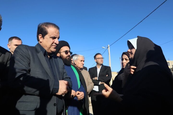 مشکلات مردم شهرک هزاراني آبدانان برطرف مي شود