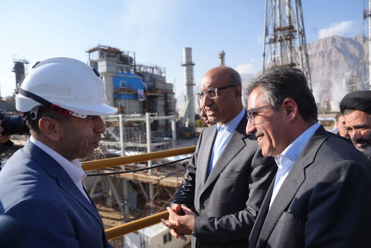 فاز دوم پتروشيمي کرمانشاه  85 درصد پيشرفت فيزيکي دارد