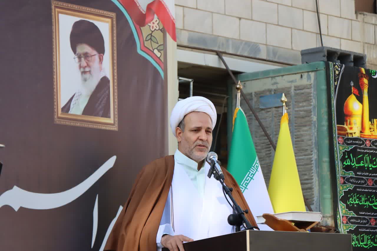 عزت و امنيت امروز ايران مرهون خون شهدا و هدايت‌هاي امامين انقلاب است