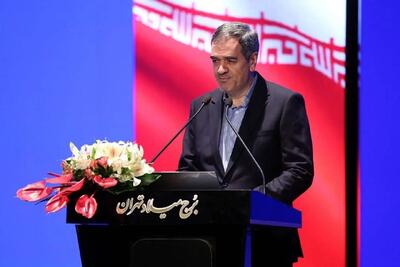 تحمیل تکالیف بدون بودجه توان شرکت‌های بیمه را مختل کرده است/ صنعت بیمه در آستانه بحران نقدینگی