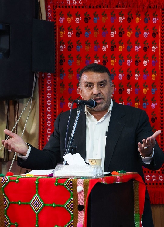 دکتر محمد بهرامي خواستار توقف فعاليت‌هاي مخرب در ذخيره‌گاه دنا شد