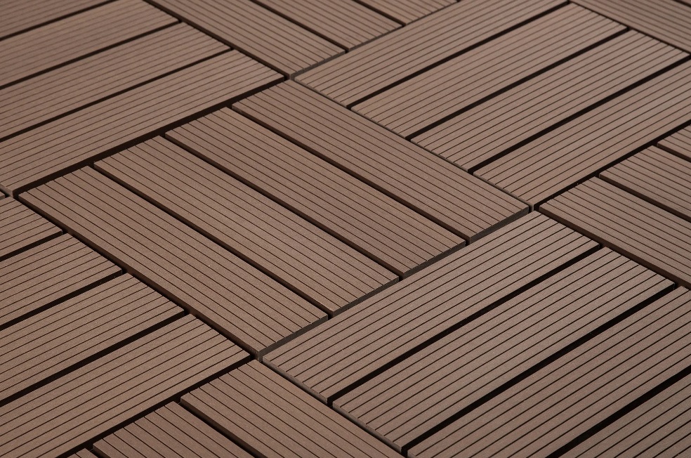 تایل چوب پلاست