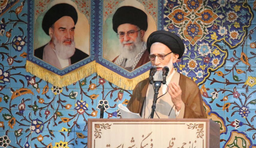 امام جمعه همدان: ضرورت برخورد قاطع با مسببان حادثه بندر رجایی