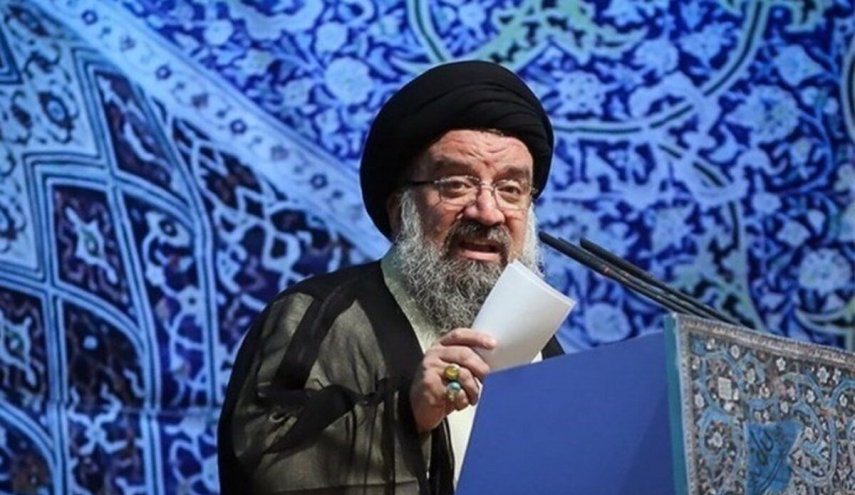 خاتمی: ایران به دنبال ساخت بمب اتم نیست