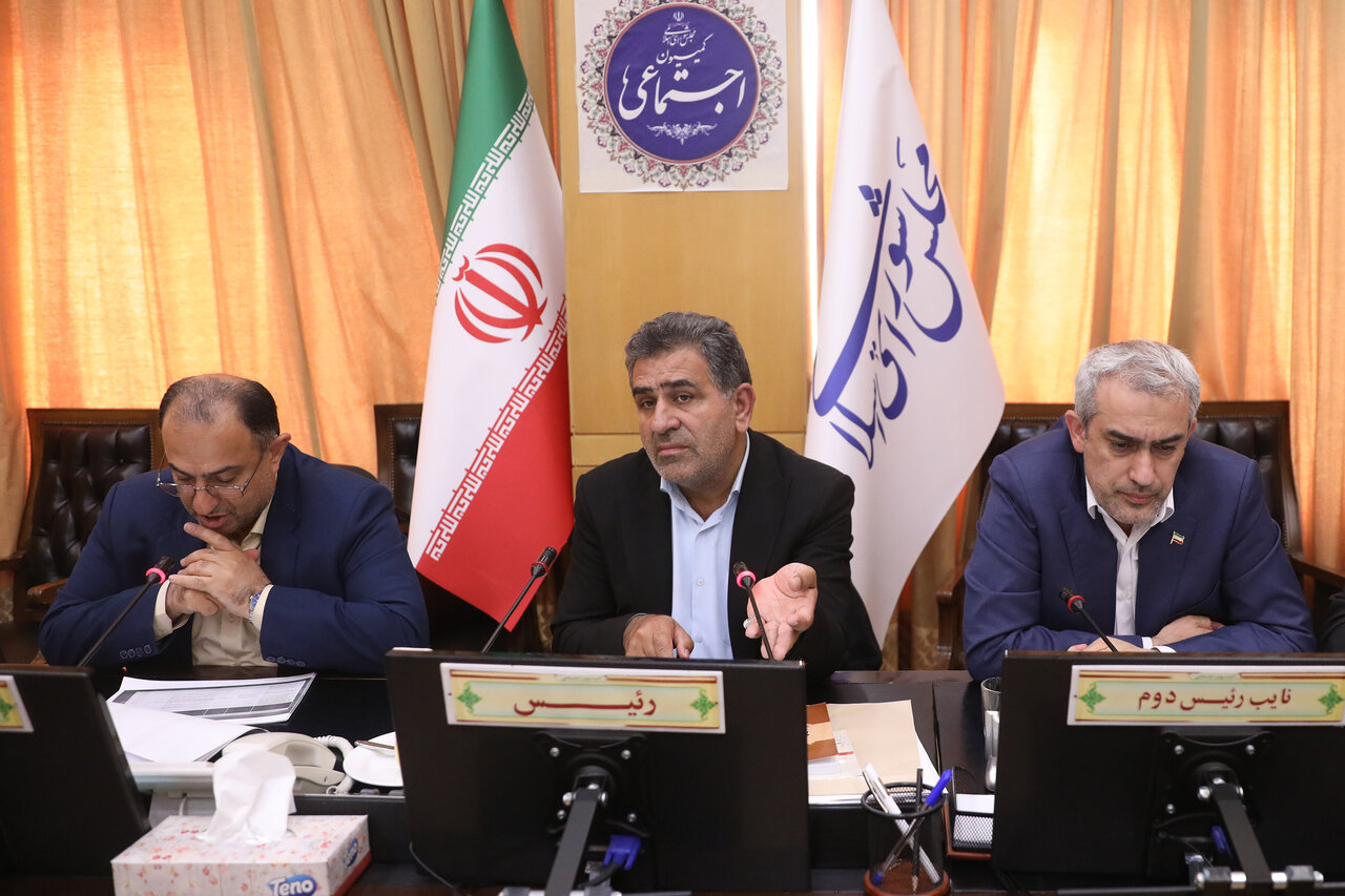 درخواست تفحص از بانک‌ها در حوزه مسئولیت‌های اجتماعی تصویب شد