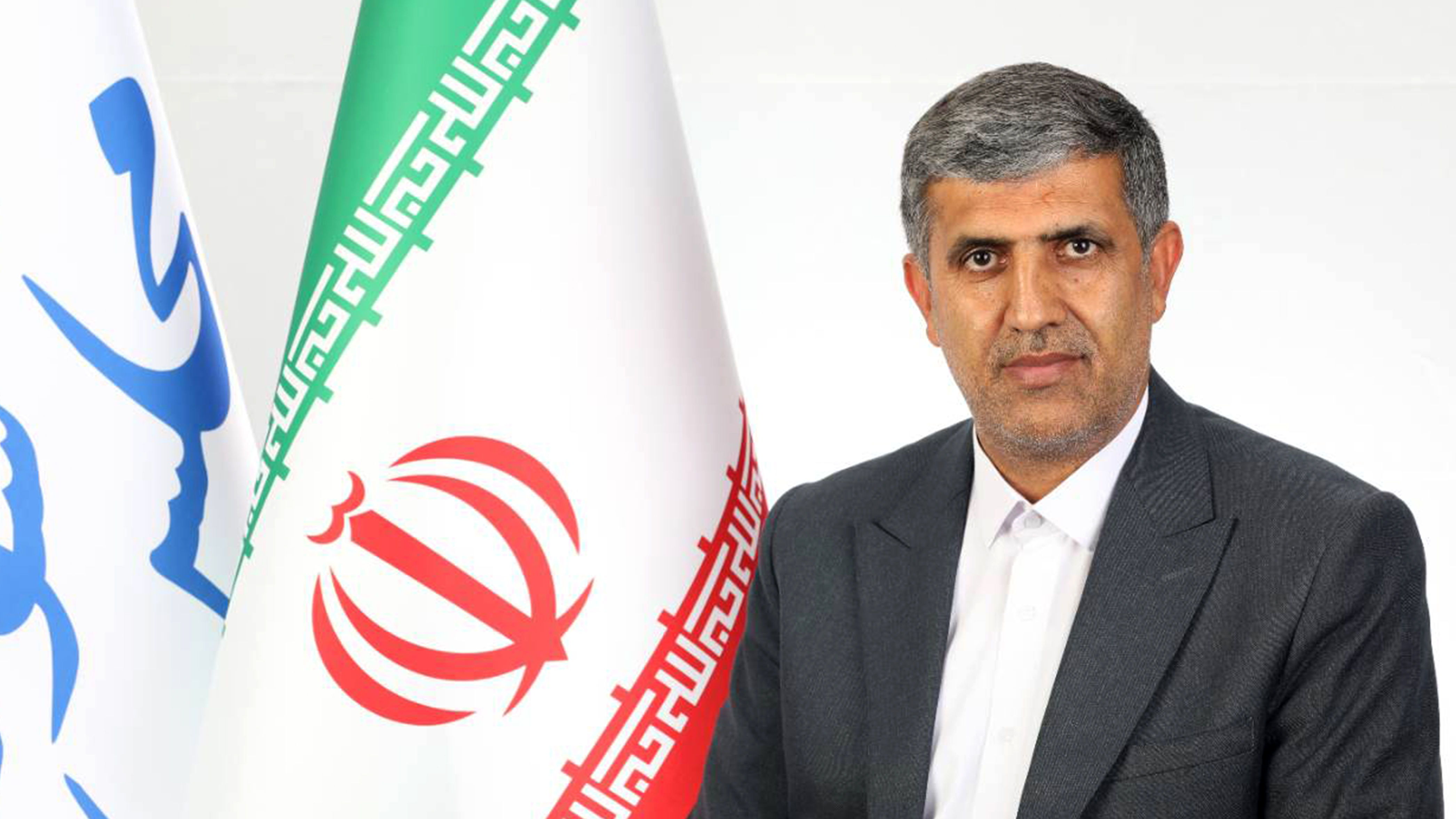 دولت از تصمیم انحلال یا ادغام سازمان امور عشایر جلوگیری کند