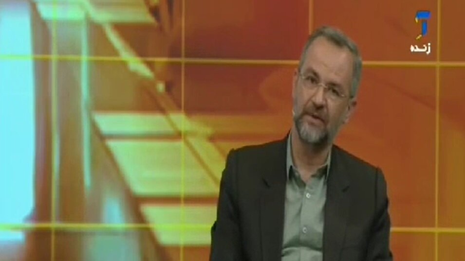 مشکلات اقتصادی امروز ما حاصل بی تدبیری ها و تصمیم گیری های غیر کارشناسی در داخل کشور است