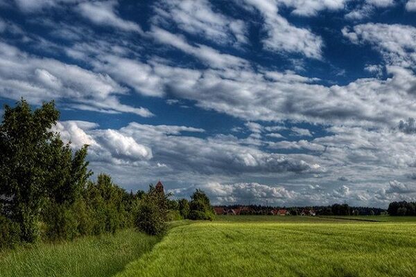 افزایش ابر، رگبار و رعد و برق، همراه با وزش باد شدید در شمال غرب کشور