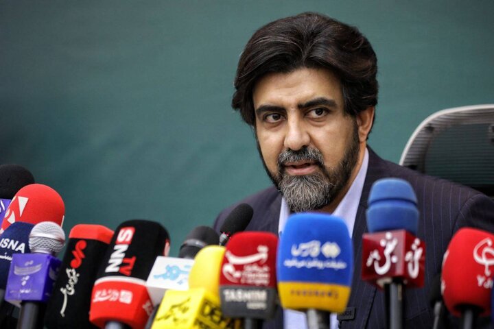 شهرداری همواره کنار دولت است/ طبق قانون و به نفع مردم عمل می‌کنیم؛ ابایی از فضاسازی رسانه‌ای نداریم