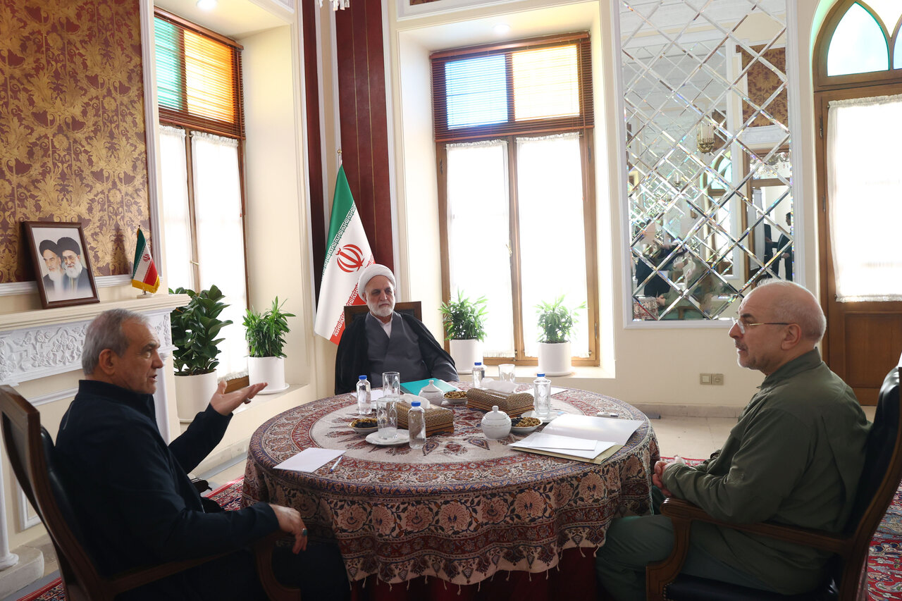 مسائل اقتصادی و معیشتی محور جلسه سران قوا در دفتر قالیباف