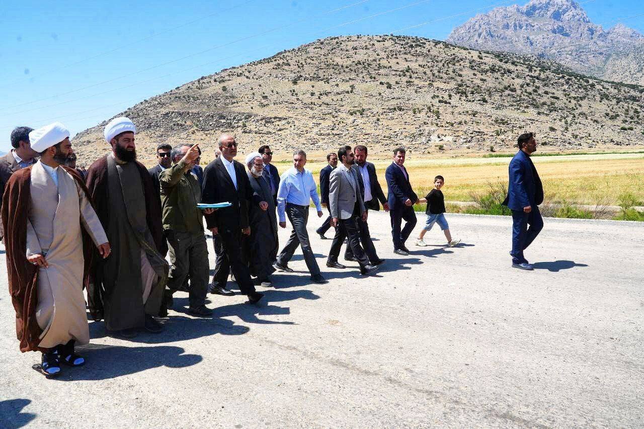 بازديد نماينده کنگاور، صحنه و هرسين در مجلس از محورهاي شرق استان کرمانشاه