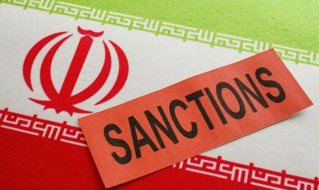 تحريم‌هاي نفتي آمريکا در راستاي تشديد ايران هراسي