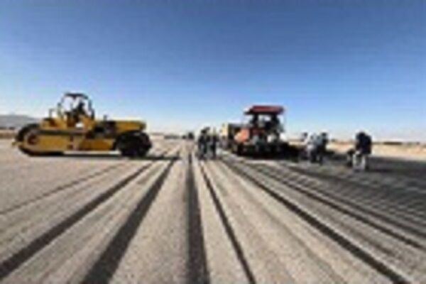 پايان عمليات بهسازي و اجراي روکش آسفالت باند 31 راست فرودگاه بين‌المللي مشهد