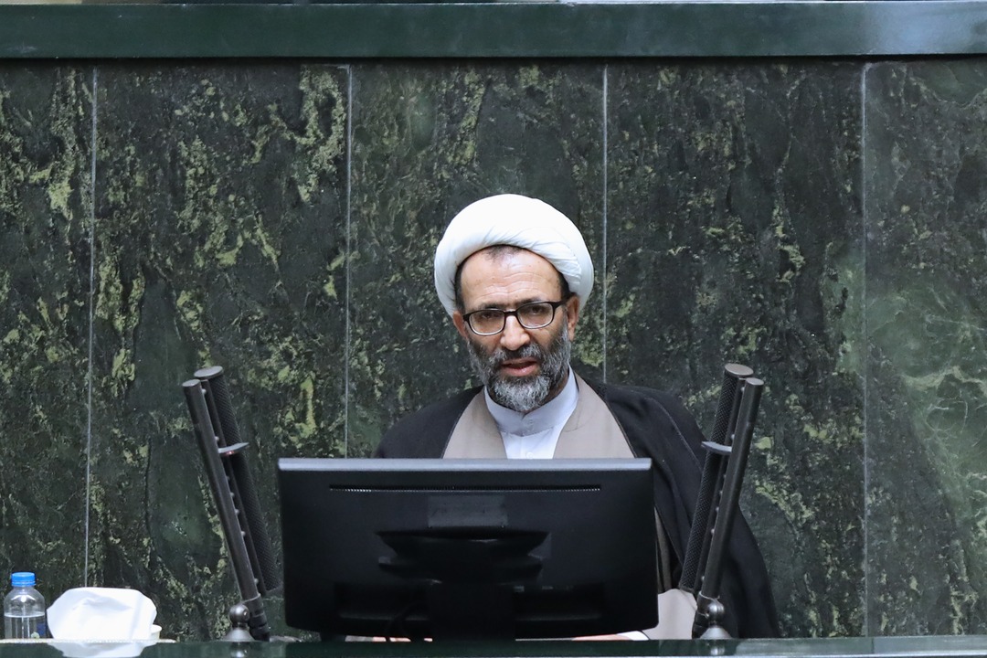 ارقام اعلامی درباره بودجه مجلس واقعی نیست/ دیوان محاسبات و دفتر نظارتی به صورت لحظه ای هزینه های بودجه ای قوه مقننه را بررسی می کنند