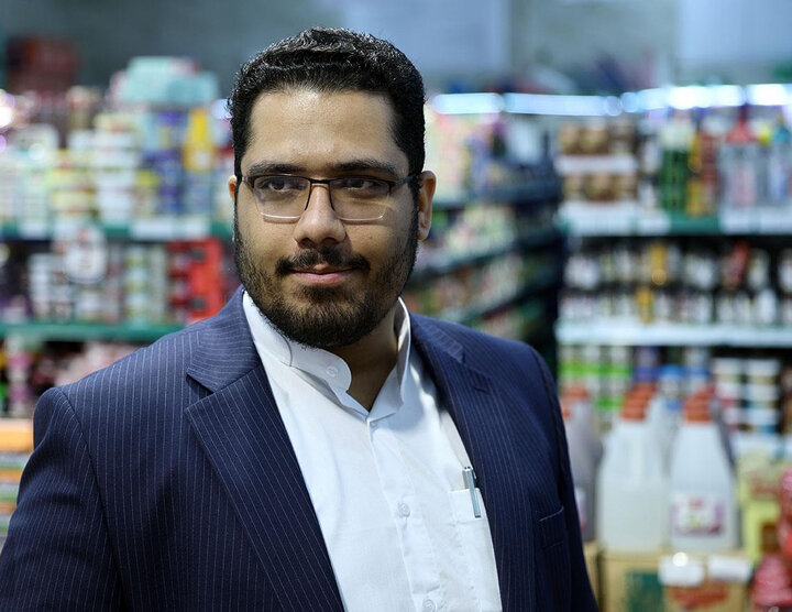 توزيع مرغ گرم در ميادين و بازارهاي ميوه و تره‌بار 6 هزار تومان ارزان‌تر از نرخ وزارت کشاورزي