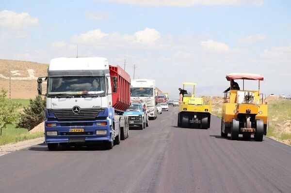 افزايش 21 درصدي حمل کالا و اجراي بيش از 58 کيلومتر آسفالت‌ريزي در راه‌هاي مشگين‌شهر