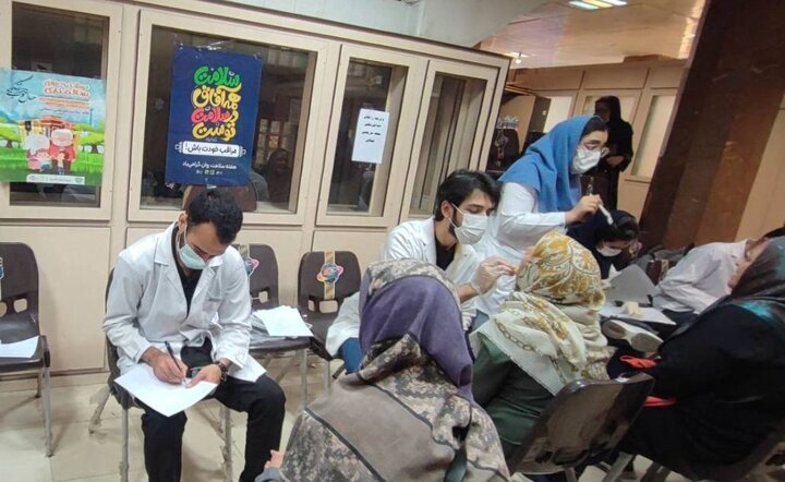 بيش از 300 سالمند در منطقه 19 تحت غربالگري رايگان دندان‌پزشکي قرار گرفتند