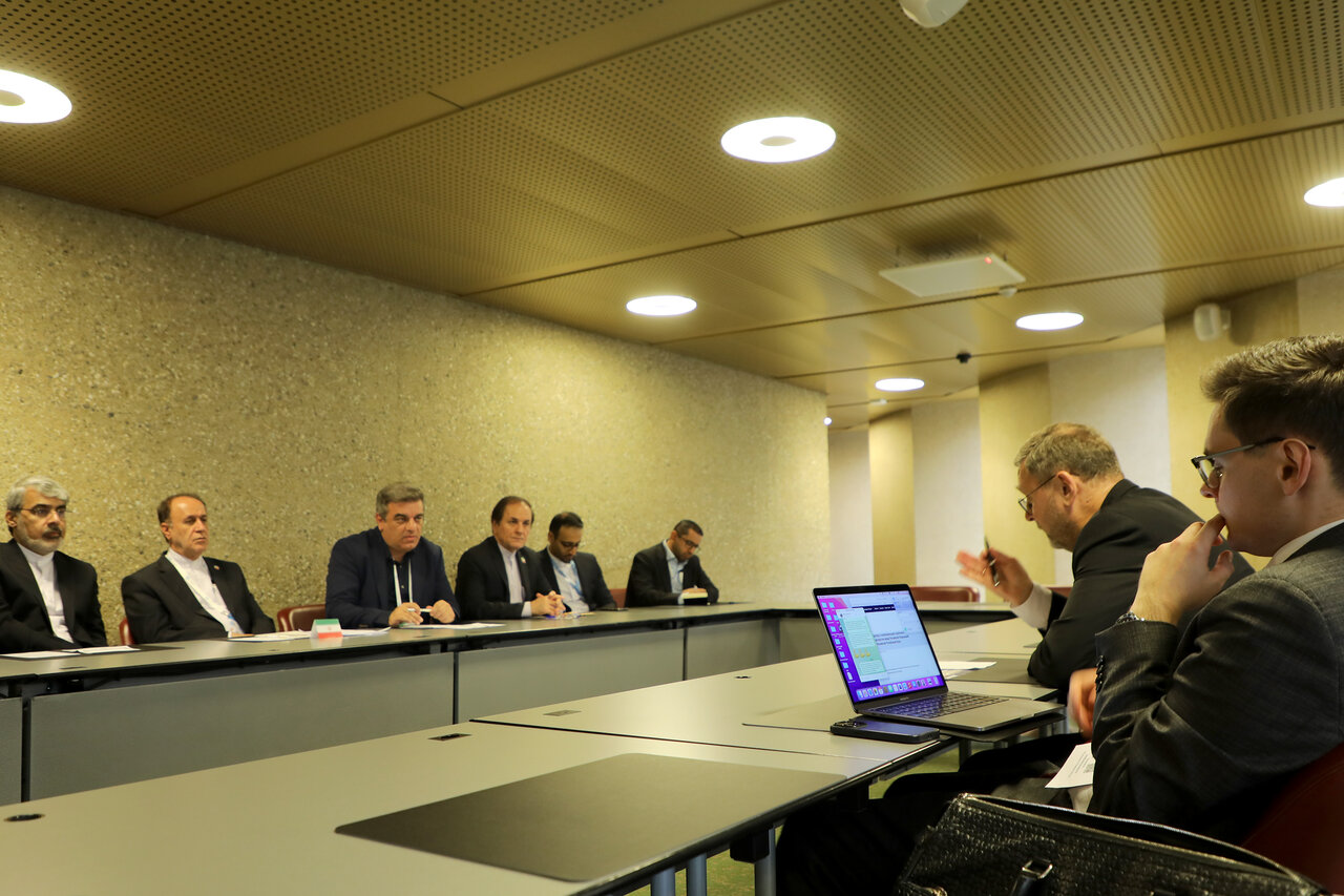 جنگ عليه چند جانبه‌گرايي در دنيا وجود دارد