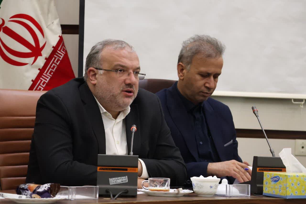 نشست موسوي در شوراي اداراي عجب شير/ ضعف در بودجه‌ريزي پروژه‌هاي عمراني مانع توسعه عجب‌شير است