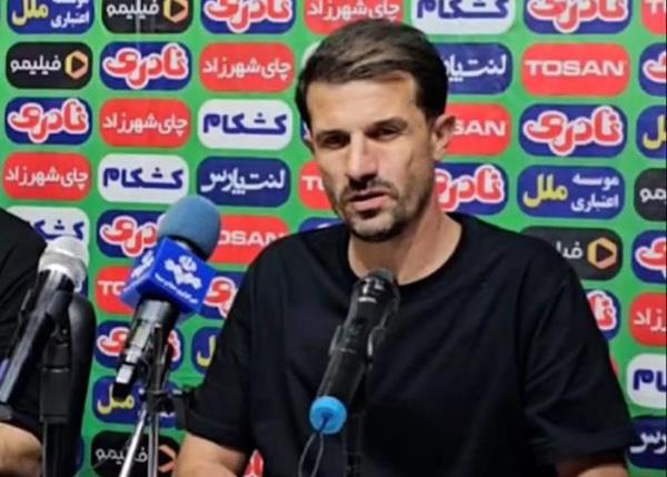 اعلام زمان نشست خبري سرمربي ذوب آهن