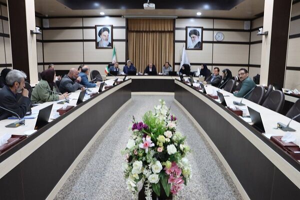 برگزاري هجدهمين جلسه کميسيون ماده 5 خراسان رضوي با محوريت بررسي تغيير کاربري و اصلاح معابر در شهرهاي استان