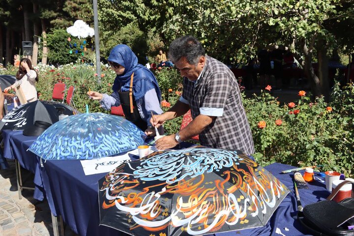 جشنواره‌اي با مردم و براي مردم، در تلاقي باران، لبخند و زندگي