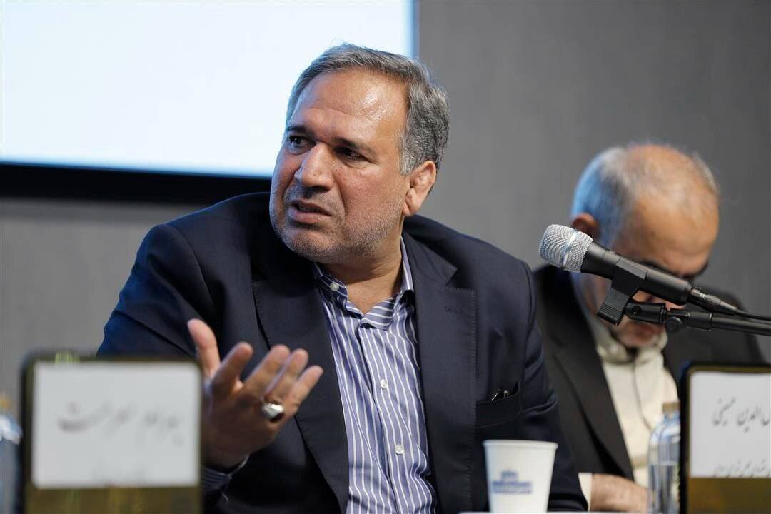 صنعت نفت و گاز ملی شده اما مردمی نیست