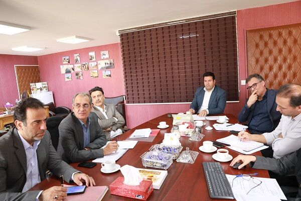 هماهنگي شرکت بازآفريني شهري و آبفاي کشور براي تدوين برنامه اجرايي فاضلاب 100 محله بحراني