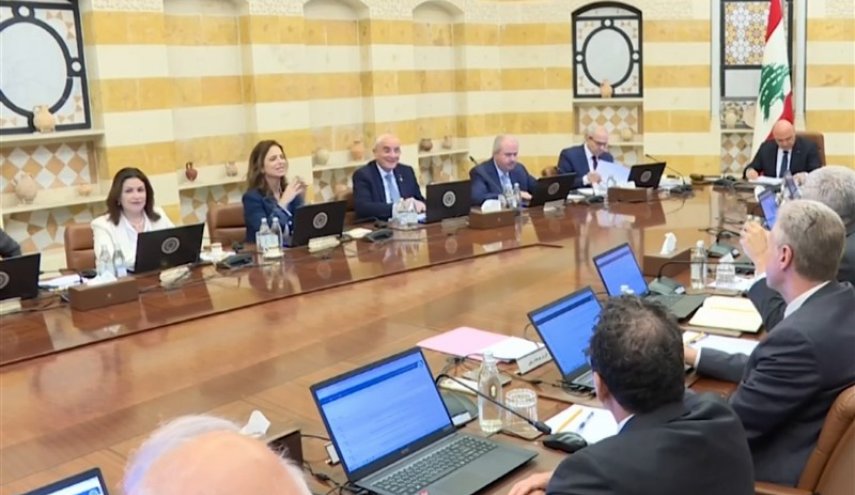 آمريکا همچنان بر خلع سلاح حزب الله لبنان تاکيد دارد