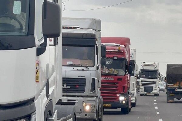 جابه‌جايي بيش از 345 ميليون تُن کالا در هفت ماهه سال 1404 در شبکه راه‌هاي کشور