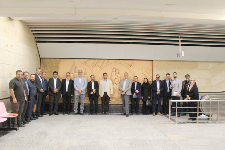 بازديدي متفاوت از ايستگاه مترو مريم مقدس (س)