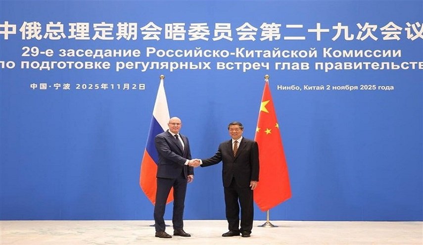 نخست‌وزیر روسیه به چین رفت