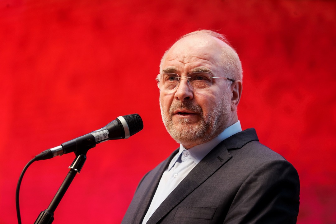 سيزدهم آبان ماه، روز يکصدايي ملت براي فرياد مبارزه با استکبار