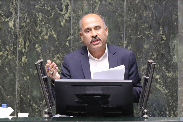 ضرورت اجراي طرح بازگشت به تحصيل دانش آموزان ترک تحصيل کرده استان هرمزگان