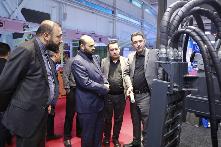 بازديد قضاتلو از نمايشگاه ايران کانماين 2025