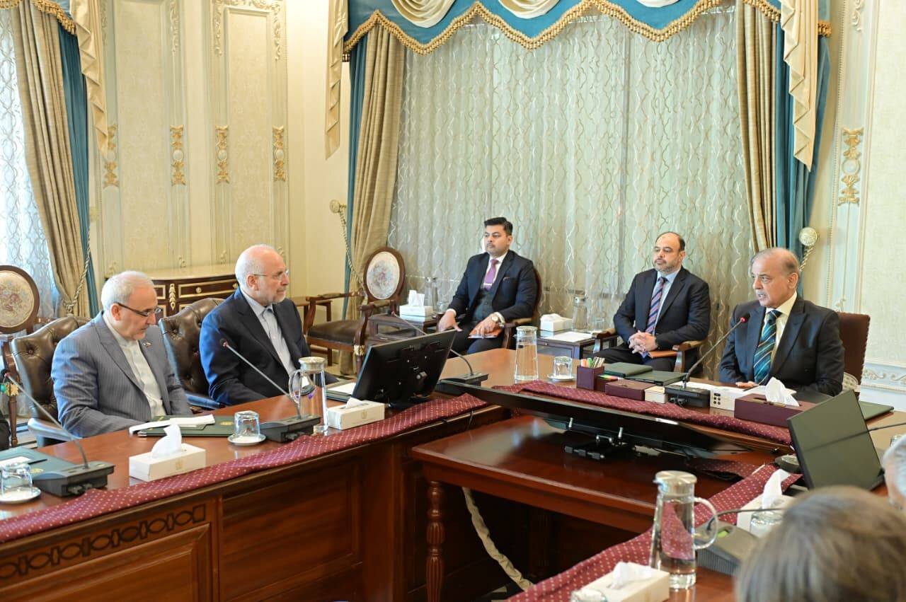 ارتقای تعاملات‌اقتصادی ایران‌وپاکستان با تسهیل اموربانکی و تجارت‌آزاد