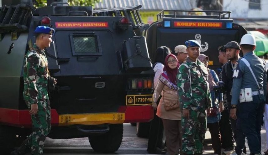 انفجار مسجدی در  پایتخت اندونزی و 54 زخمی