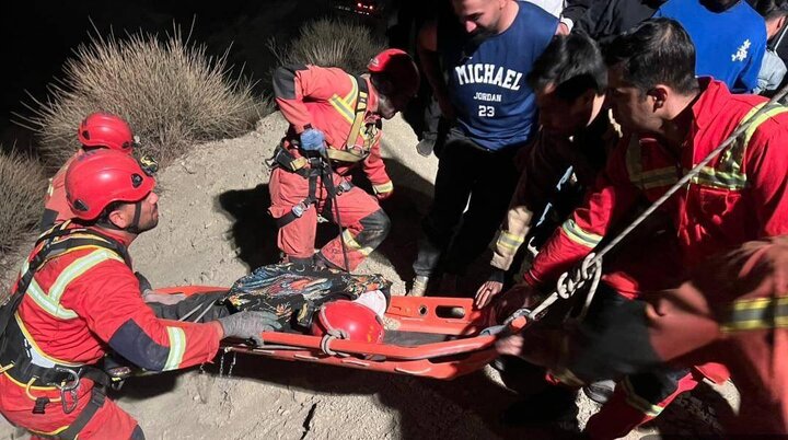 سقوط موتورسوار 18 ساله به دره در جاده وردیج