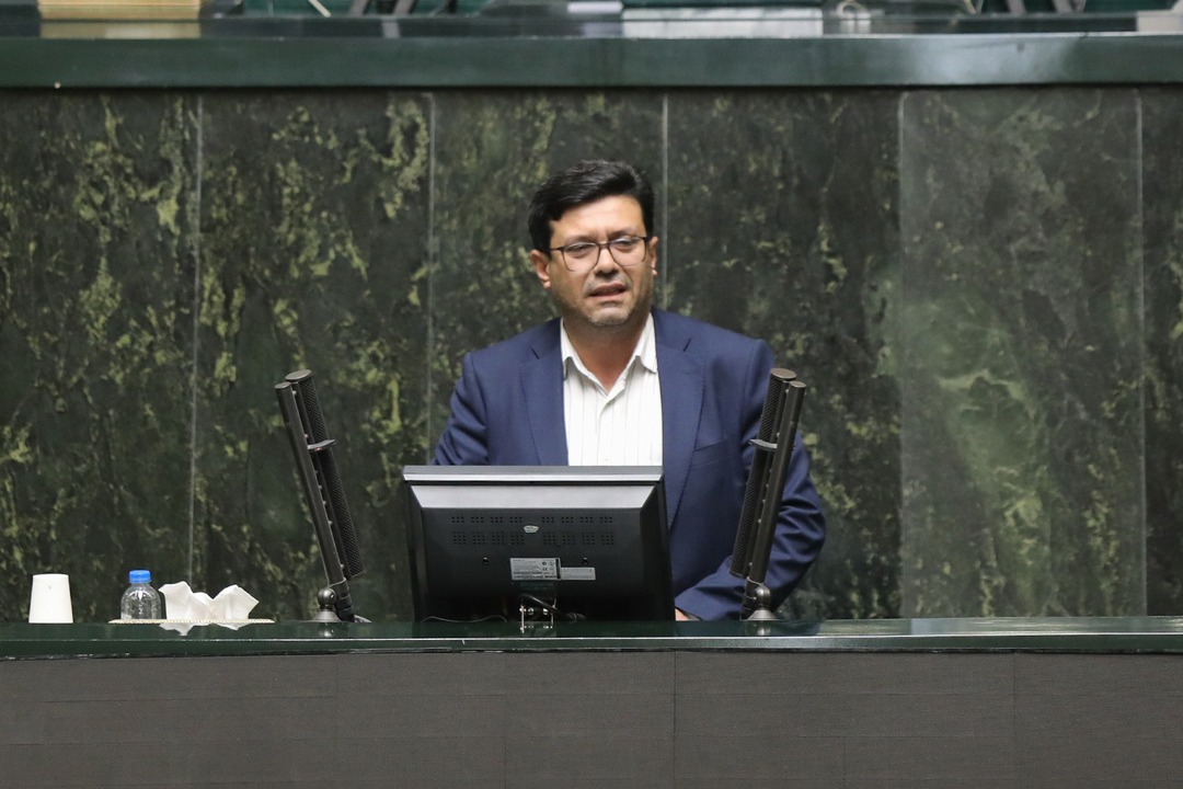 افزایش غیرکارشناسی نرخ ارز کالاهای اساسی زمینه‌ساز سوءاستفاده سوداگران می‌شود