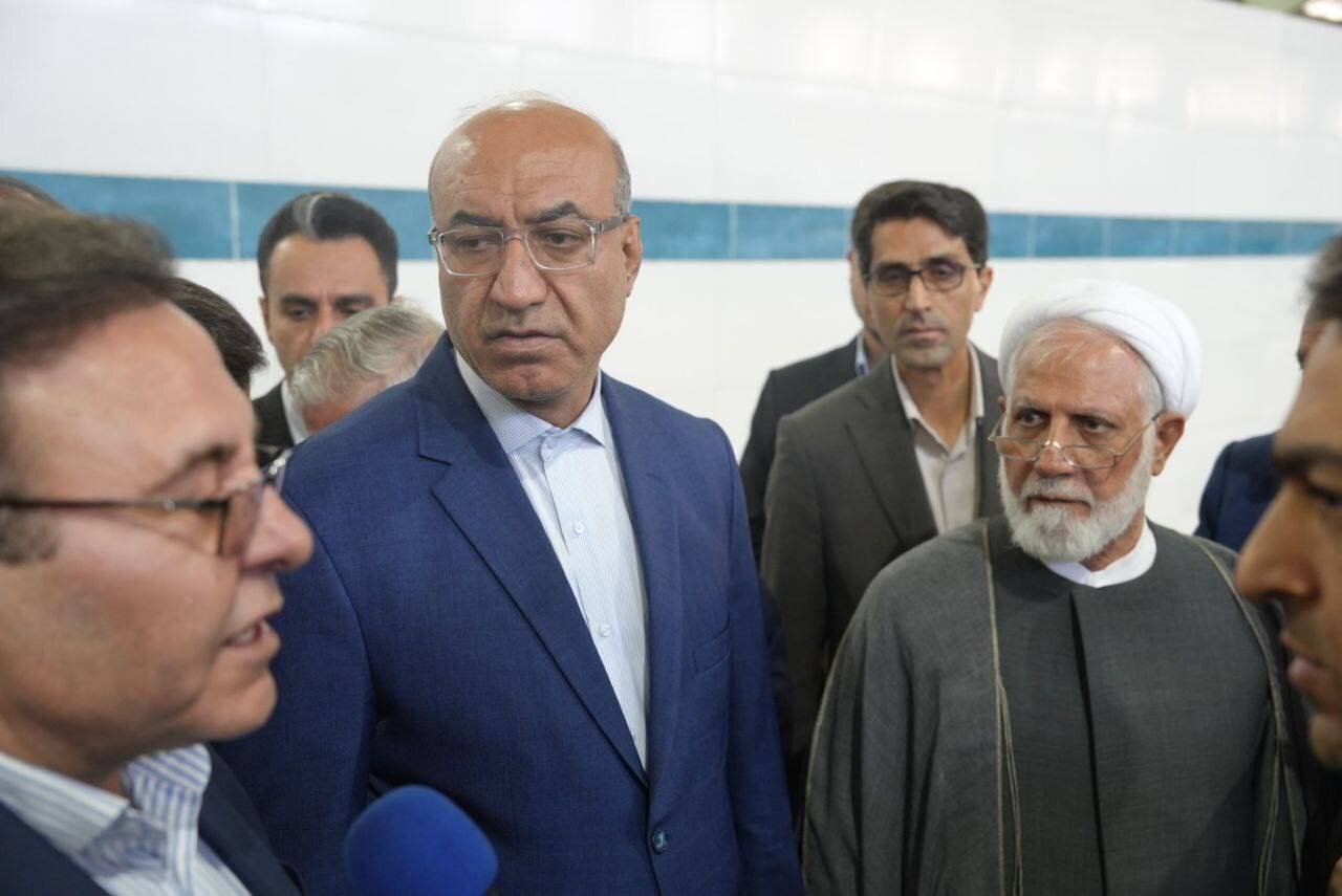 پيگيري عملياتي احمدي براي رونق توليدي شوينده و بطري پلاستيکي هرسين