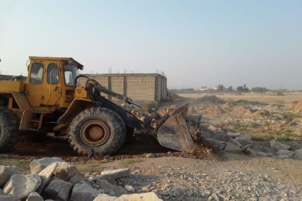 رفع تصرف فوری اراضی ملی در شوشتر به میزان 30 هزار متر مربع