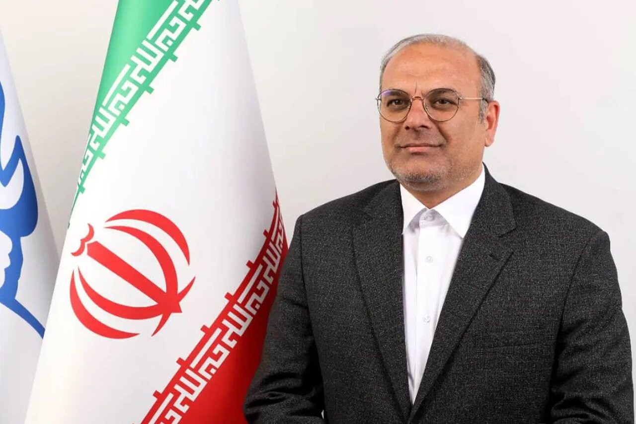 واردات خودرو باید بصورت صحیح اجرا شود/خودروسازان داخلی کیفی‌سازی را در تغییر آینه و چراغ می‌دانند